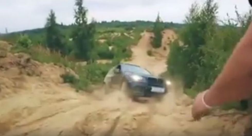 Kako po neumnosti uničiti BMW X5