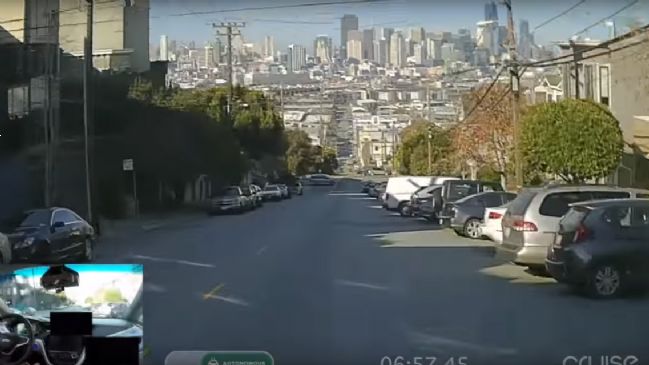 Chevy Bolt sam po San Franciscu