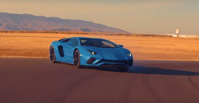 Lamborghini Aventador S v akciji