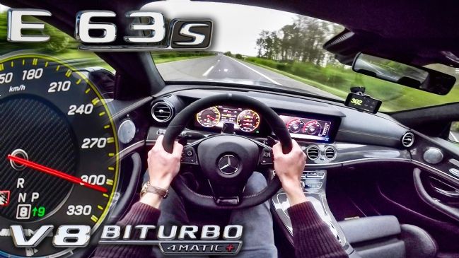 0-300 km/h v pol minute