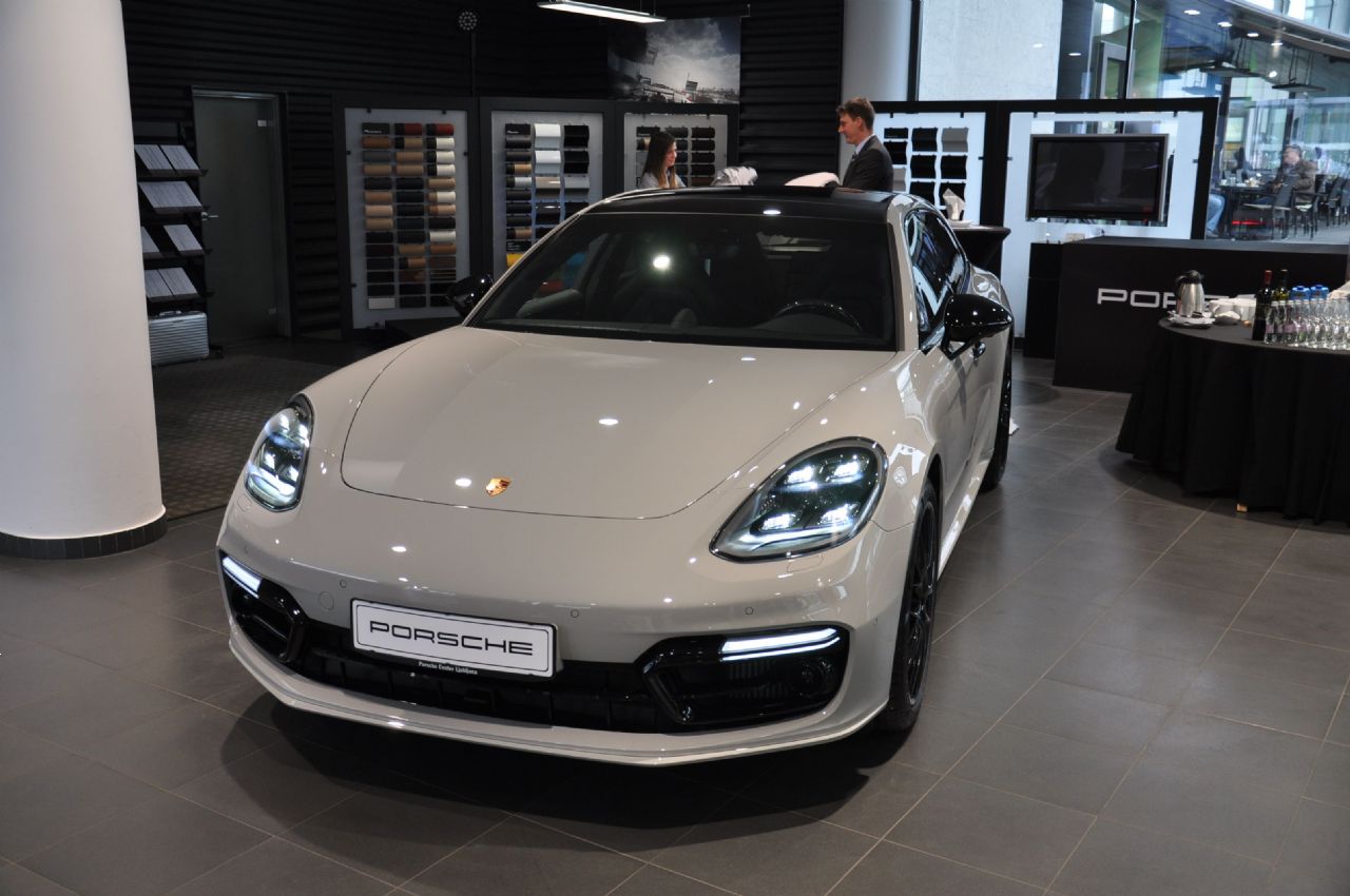 Je Panamera Sport Turismo primerljiva z Audijem RS6 Avant? Je Panamera Sport Turismo primerljiva z Audijem RS6 Avant?