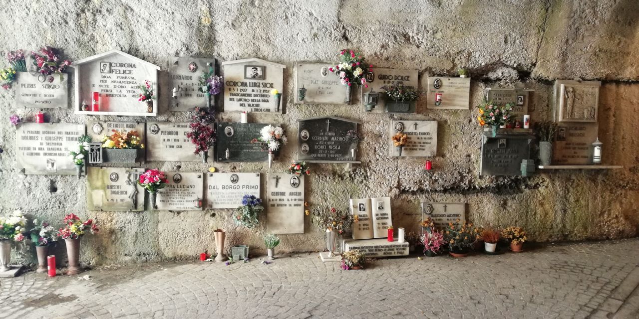 Tragedija človeške nečimrnosti Tragedija človeške nečimrnosti
