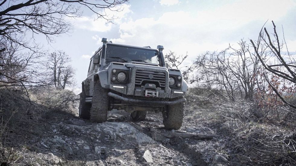 Defender na Aresov način