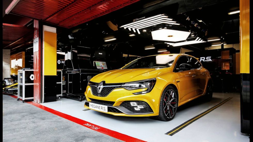 Ko Megane RS pokaže nabrušene zobe Ko Megane RS pokaže nabrušene zobe