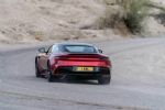 Hardcore maneken v lovu za Ferrarijem  - fotografija 7