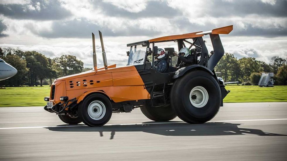 Najhitrejši traktor na svetu Najhitrejši traktor na svetu
