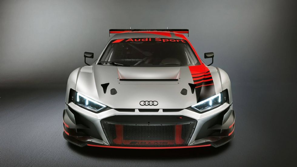 Še en dirkaški Audi Še en dirkaški Audi