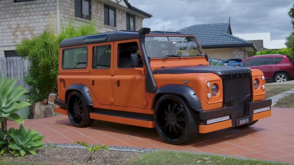 Defender Hot Wheels v naravni velikosti