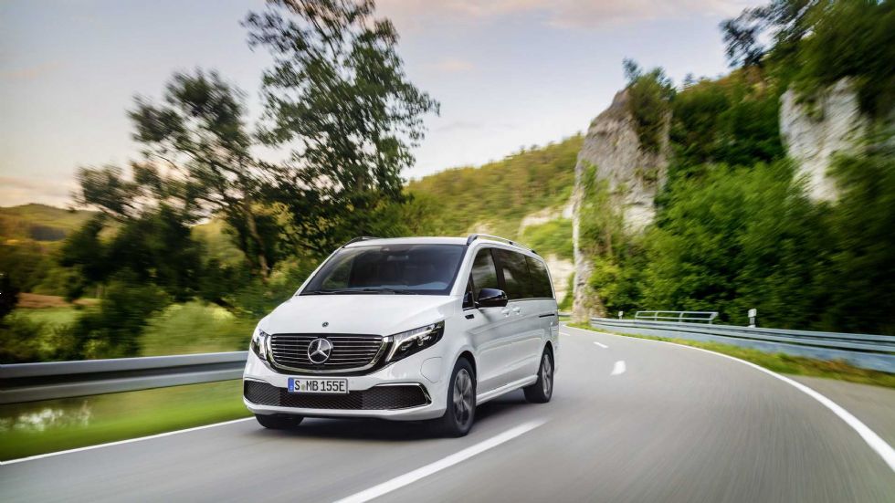 Prvi električni premium kombi