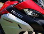 Je čistokrvni enduro z brutalnim nabojem moči  - fotografija 23