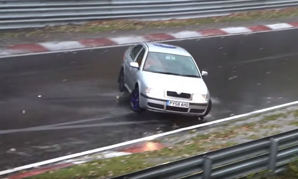 Dežni kaos na Nordschleife
