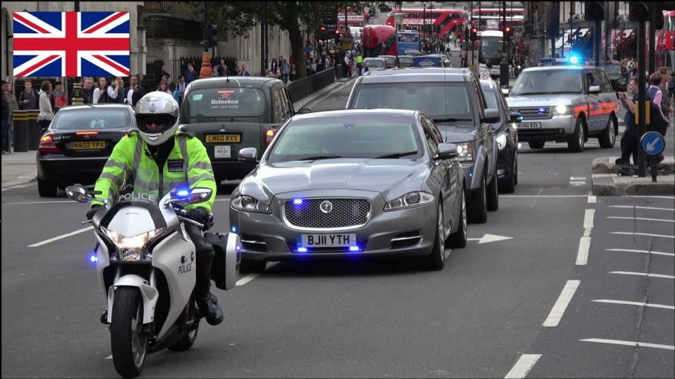 Kako poteka policijsko spremstvo sredi Londona