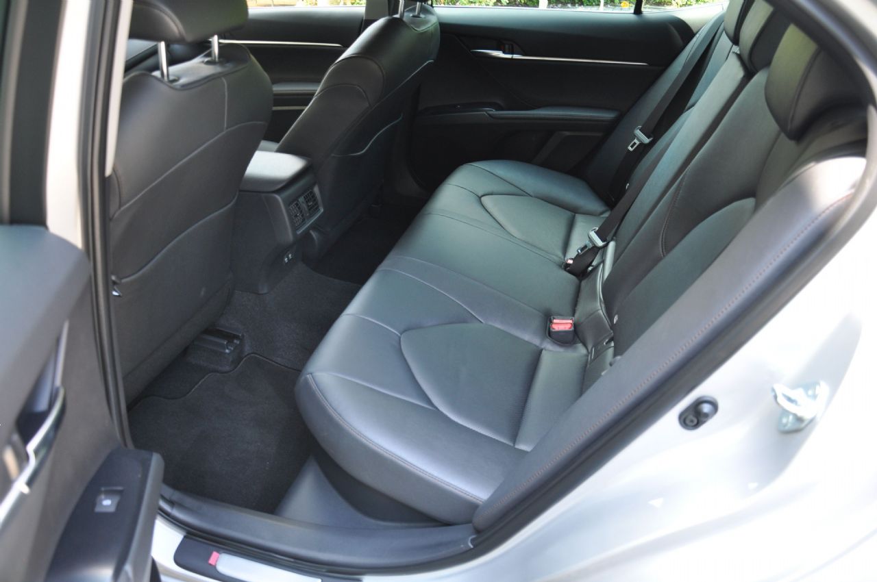 Camry po dolgem zatišju previdno vstopa na slovenski trg Camry po dolgem zatišju previdno vstopa na slovenski trg