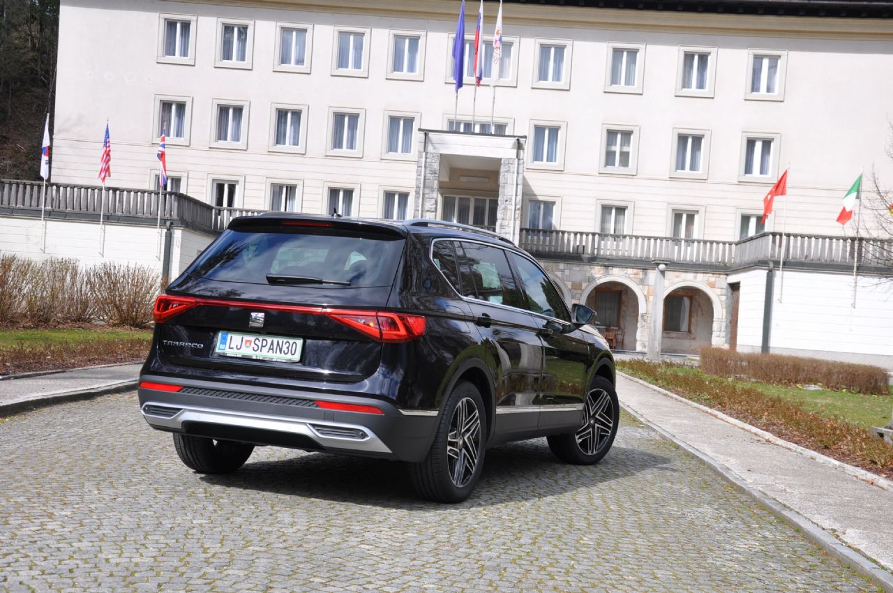 Kako se bo največji Seat znašel v poplavi močnih tekmecev Kako se bo največji Seat znašel v poplavi močnih tekmecev
