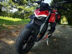 Izjemna cestna specialka z rešitvijo iz MotoGP dirkalnika - fotografija 1