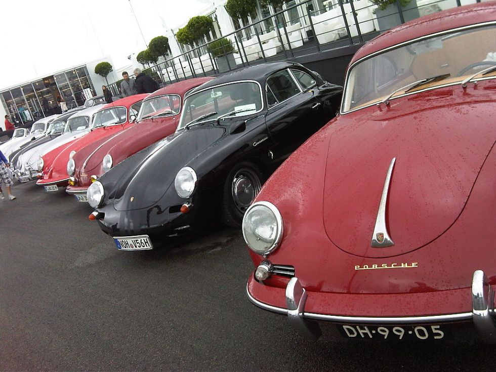 Porschejeva vrnitev domov Porschejeva vrnitev domov