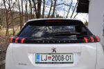 Povprečna starost kupca 2008 je 57 let - fotografija 23