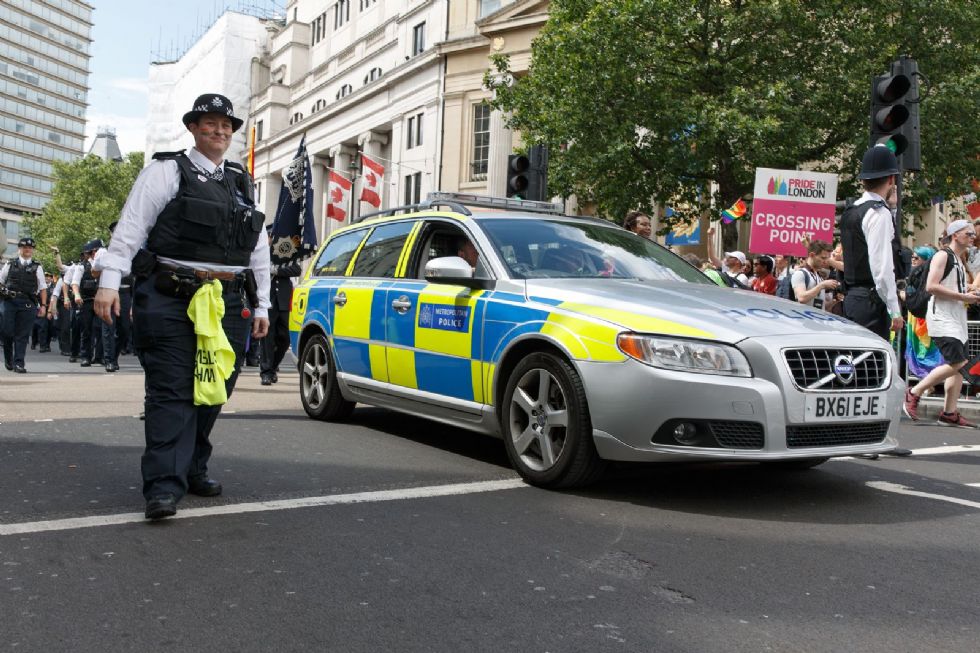 Prva motorizirana britanska policija Prva motorizirana britanska policija