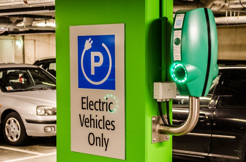 Nov električar registriran vsakih 7 minut Nov električar registriran vsakih 7 minut