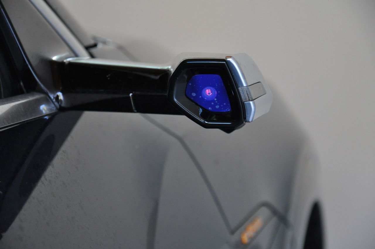 Z elektro gnanim Audijem do Paga in nazaj