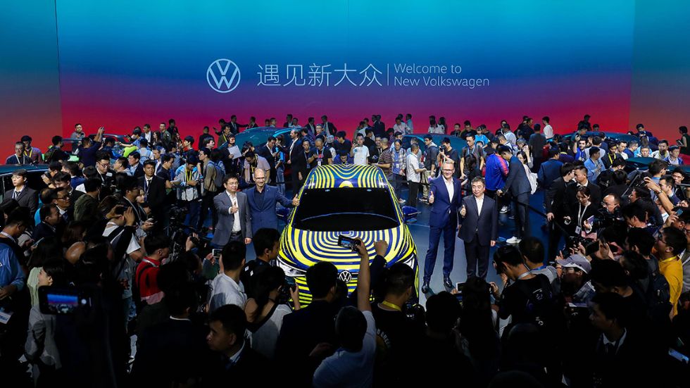 Volkswagen bo do leta 2028 prodal 28 milijonov električarjev Volkswagen bo do leta 2028 prodal 28 milijonov električarjev