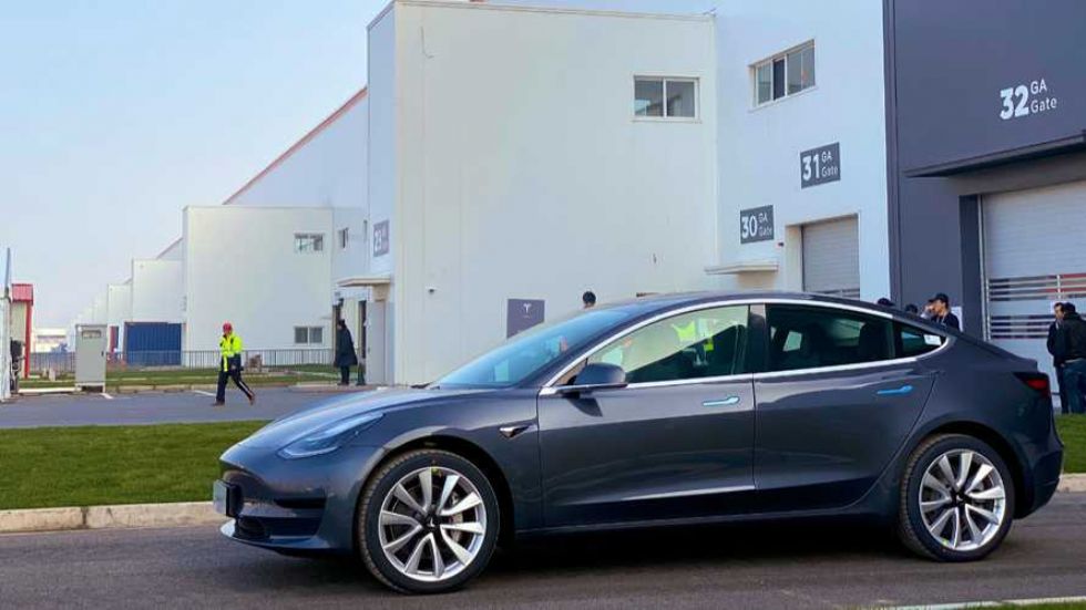 Kitajski Model 3 bo nekoliko cenejši Kitajski Model 3 bo nekoliko cenejši