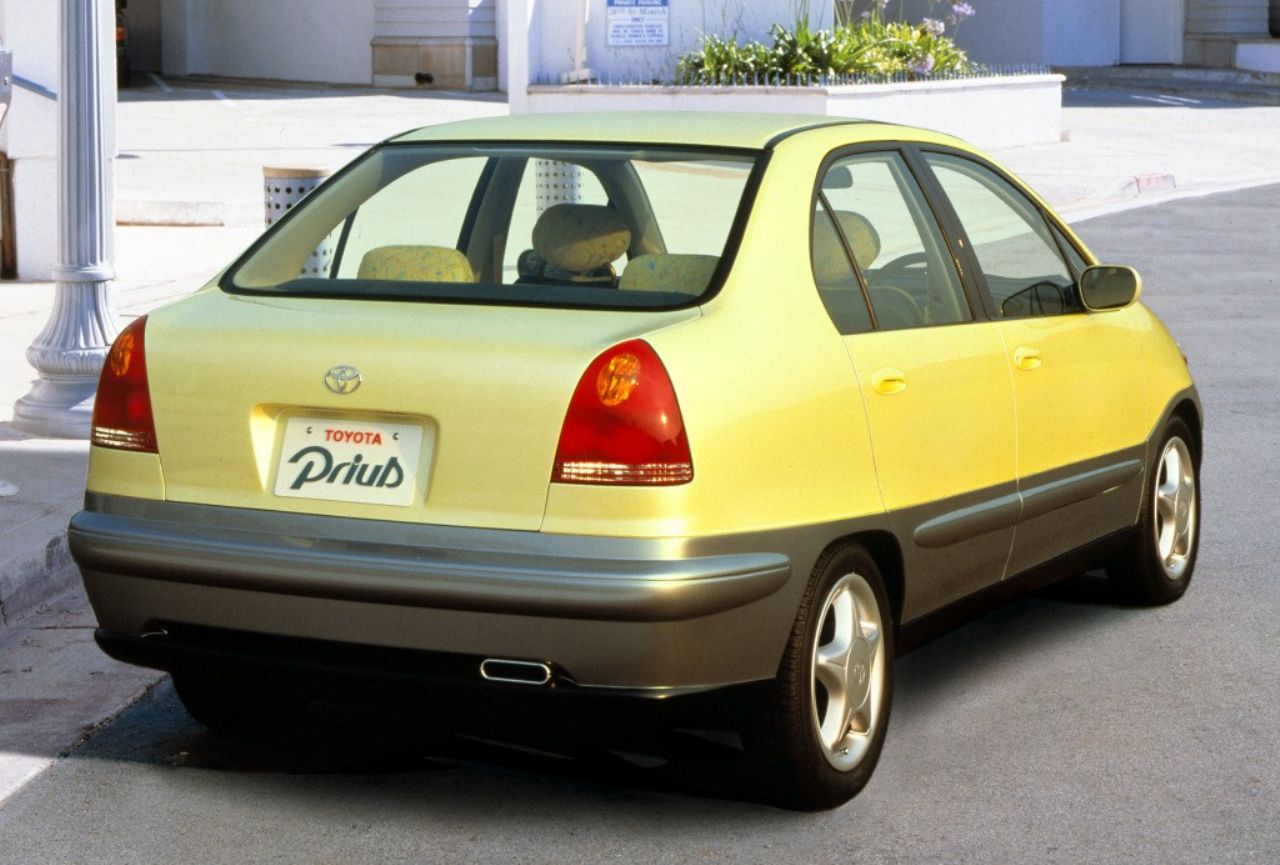 25 let Priusa 25 let Priusa