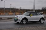 Je čistokrvni Mini s pogonom BMW-ja i3 S - fotografija 15