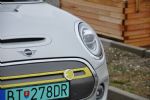 Je čistokrvni Mini s pogonom BMW-ja i3 S - fotografija 4