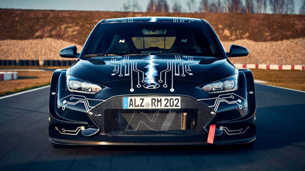 Hyundaijeva električna dirkaška zverina