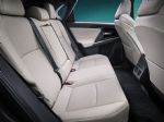 Električna Toyota ima volan v obliki črke U - fotografija 2