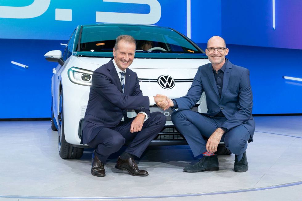 Diess ostaja na čelu Volkswagna, a z manj vpliva