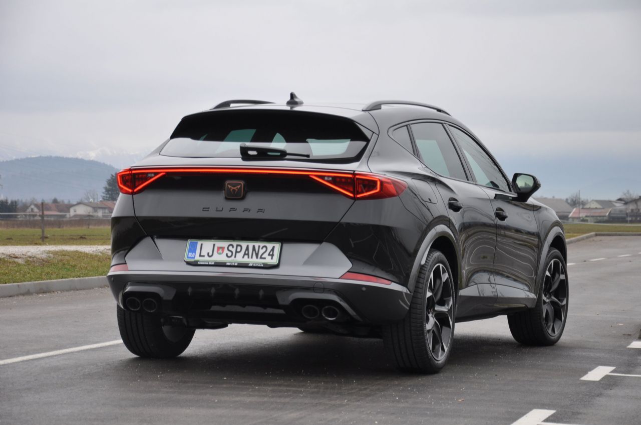 Cupra za izbrano, Seat za široko populacijo 