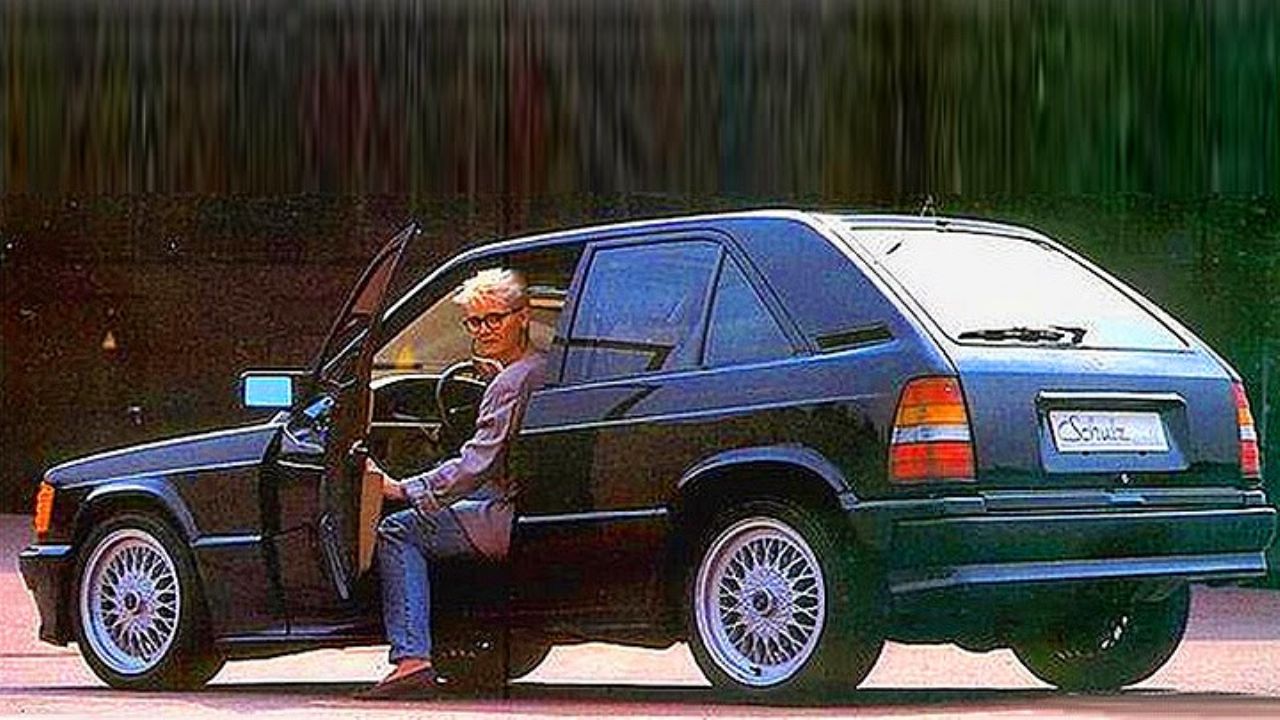 Kombilimuzina, ki je ni bilo Kombilimuzina, ki je ni bilo