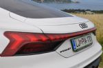 Audijev štirivratni kupe na Porschejevi osnovi - fotografija 7