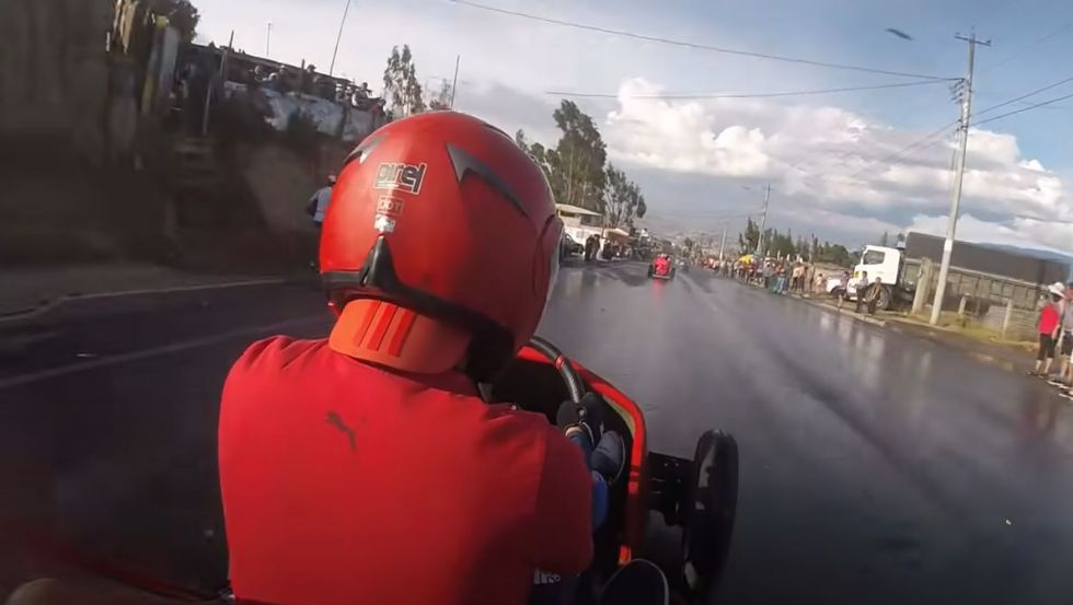 Ekvadorski nori spust, kjer se dosega hitrost tudi preko 80 km/h