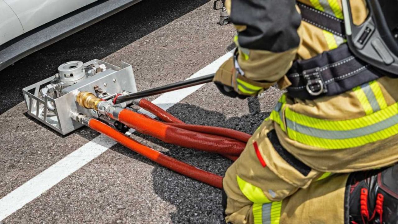 Avstrijci razvili poseben gasilni sistem za električna vozila