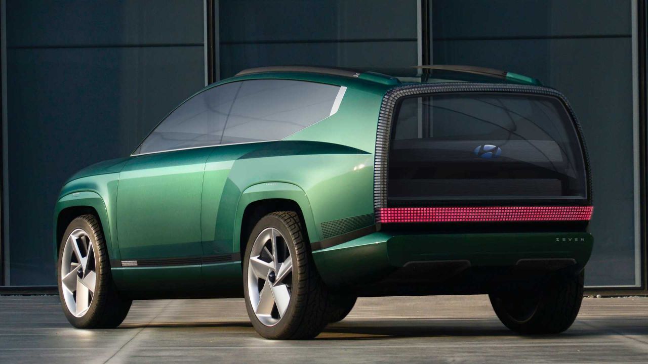 Futuristični korejski elektro SUV
