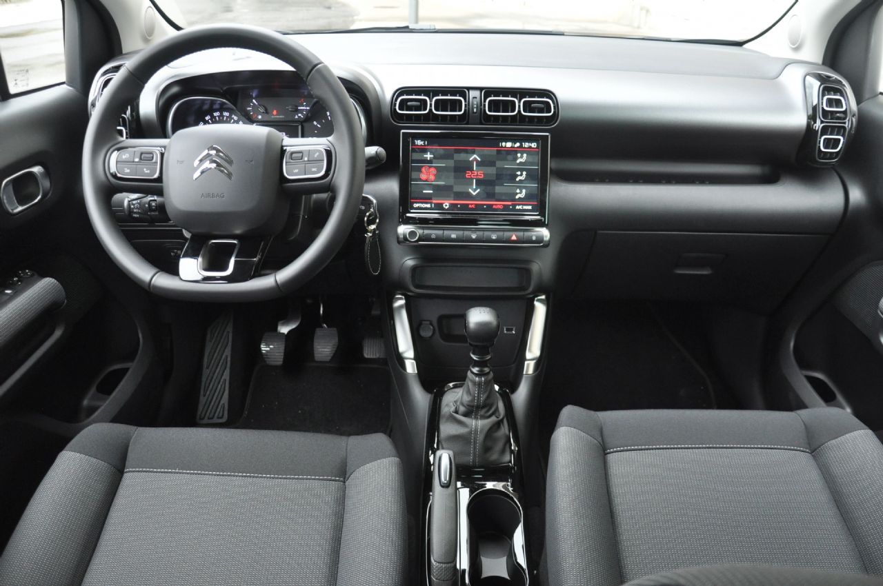 Mala velika Citroenova kocka