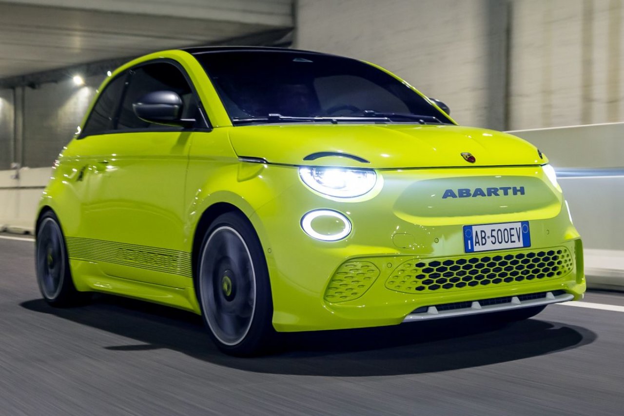 Prvi električni Abarth je tu Prvi električni Abarth je tu