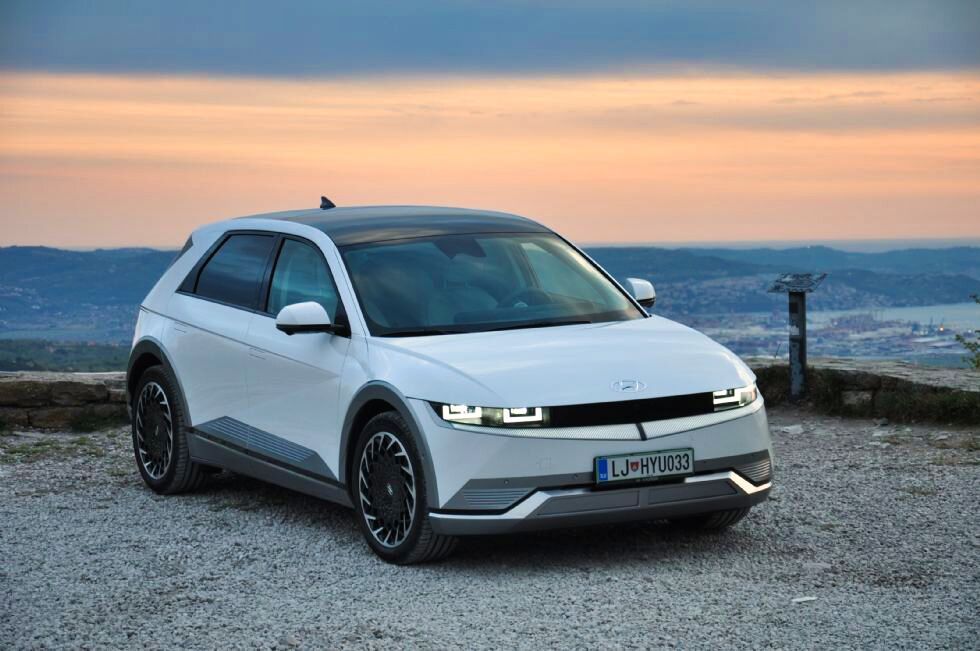 Popolnoma drugačen Hyundai Popolnoma drugačen Hyundai