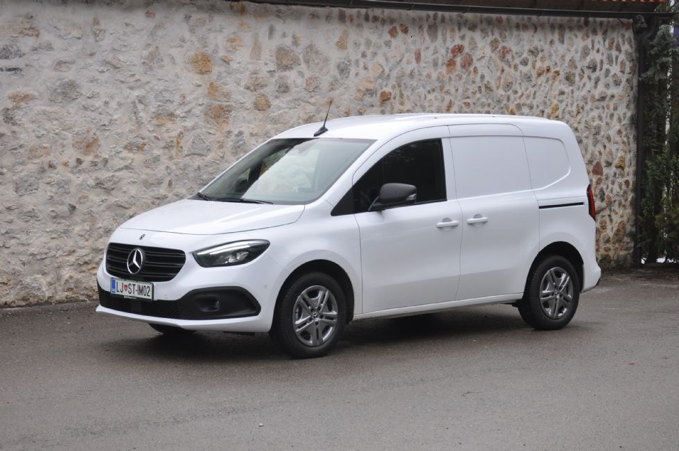 Mercedesov multipraktik s ceno pod 20 tisočaki Mercedesov multipraktik s ceno pod 20 tisočaki