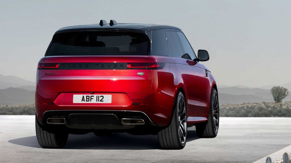 Za zdaj tudi V8 motor, če dve leti že elektrika Za zdaj tudi V8 motor, če dve leti že elektrika