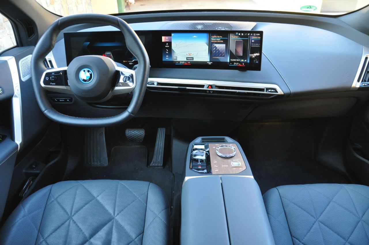 Je to najnaprednejši BMW ta hip? Je to najnaprednejši BMW ta hip?