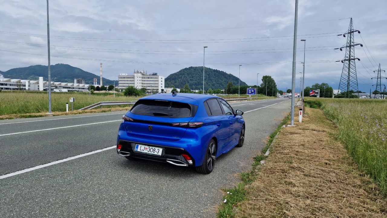 Gremo tja, na sever, kjer se svet konča