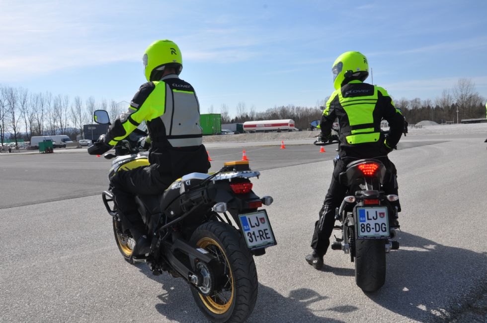 Nekateri motoristi še vedno ne poznajo osnov