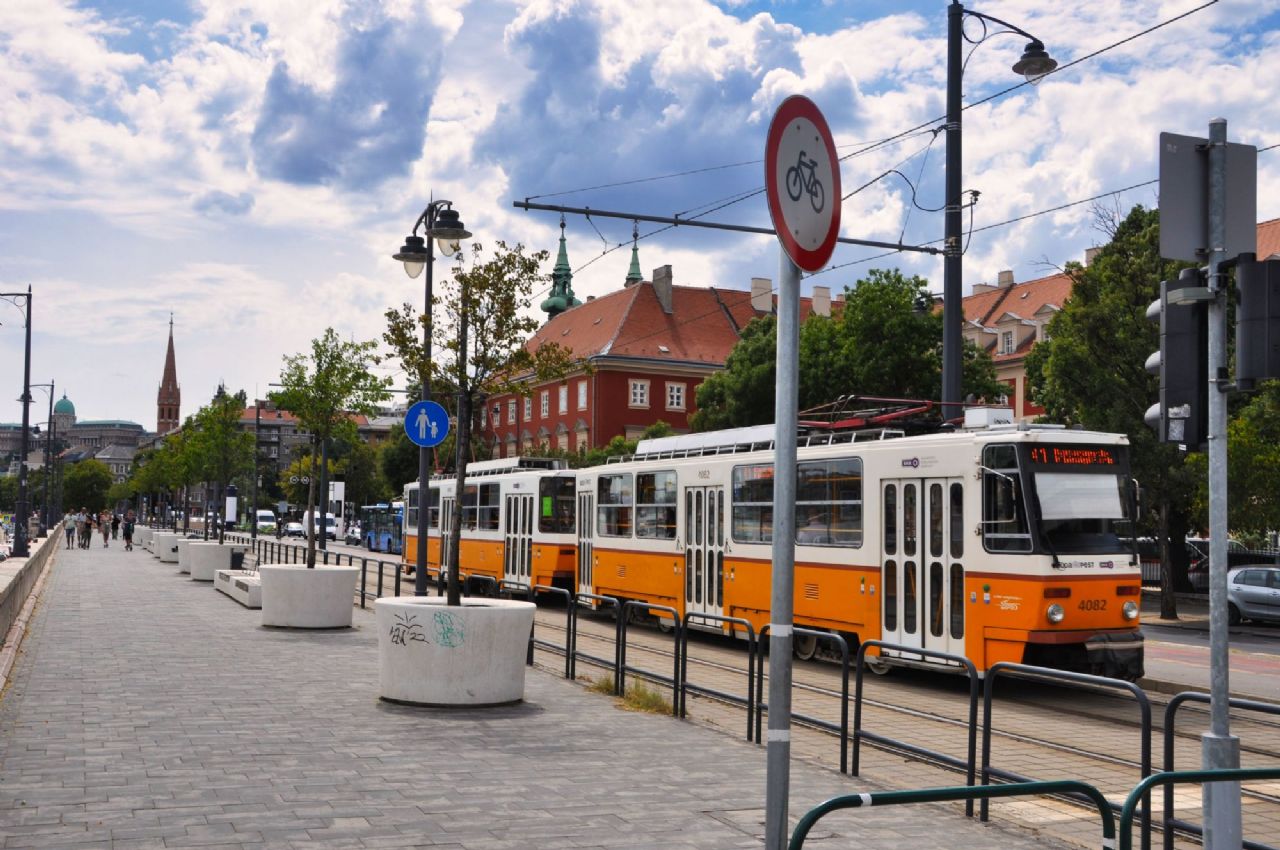 Madžarska prestolnica je Pariz vzhoda