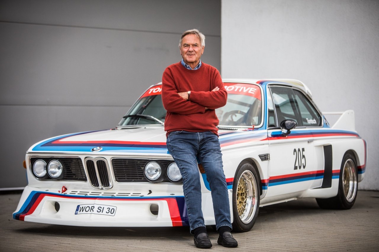 Jochen Neerpasch, oče BMW Motorsporta, je Shelbyjeve šole.