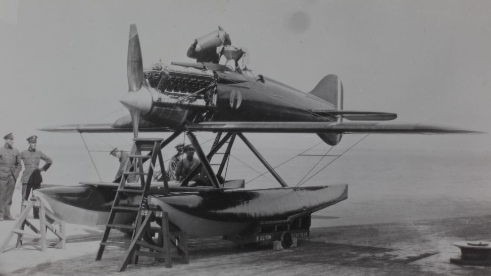 Machi M52 s Fiatovim motorjem AS.3 na Schneiderjevem pokalu 1927.