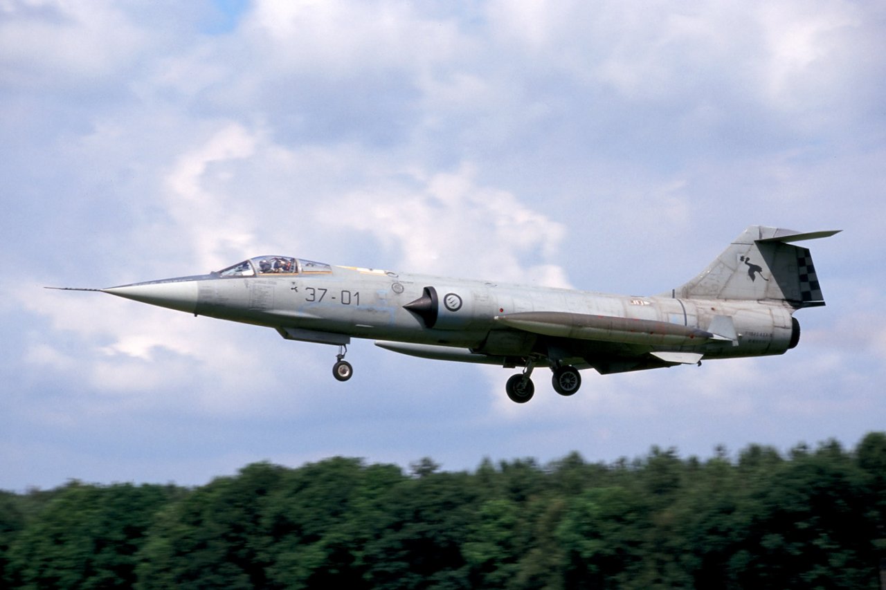 Aeritalia F-104 je bil licenčno letalo, znano po svojih muhastih letalnih lastnostih.